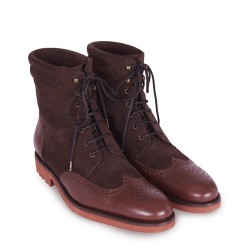 Lace-up men's boot 546